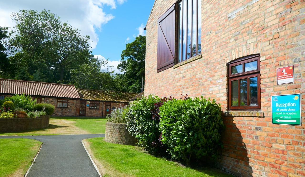 Filey Holiday Cottages Exteriör bild